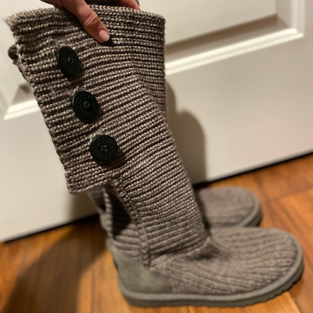 UGG Bailey button tall knit Uggs - Picture 3 of 5